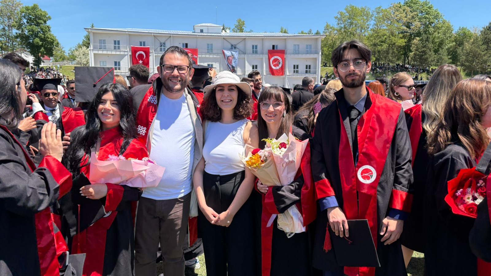 Çağdaş Türk Lehçeleri ve Edebiyatları Bölümü Öğrencilerimizin Mezuniyet Töreni