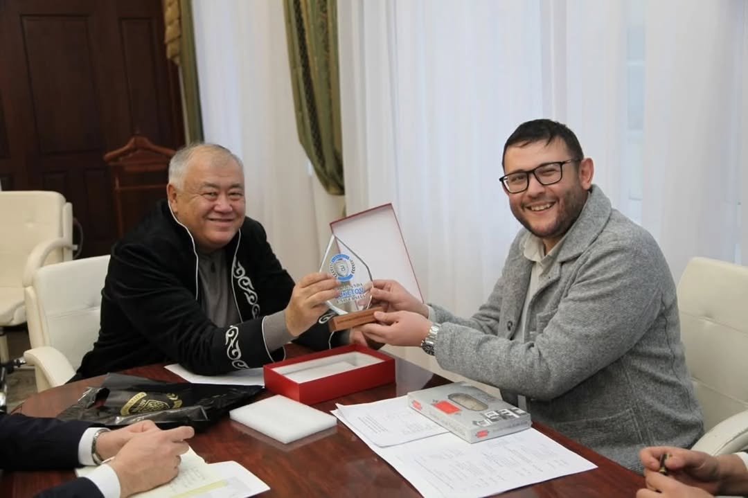Bölümümüzden Kazakistan’a Akademik Çıkarma: Doç. Dr. Ömer Faruk Ateş’in Karaganda Temasları