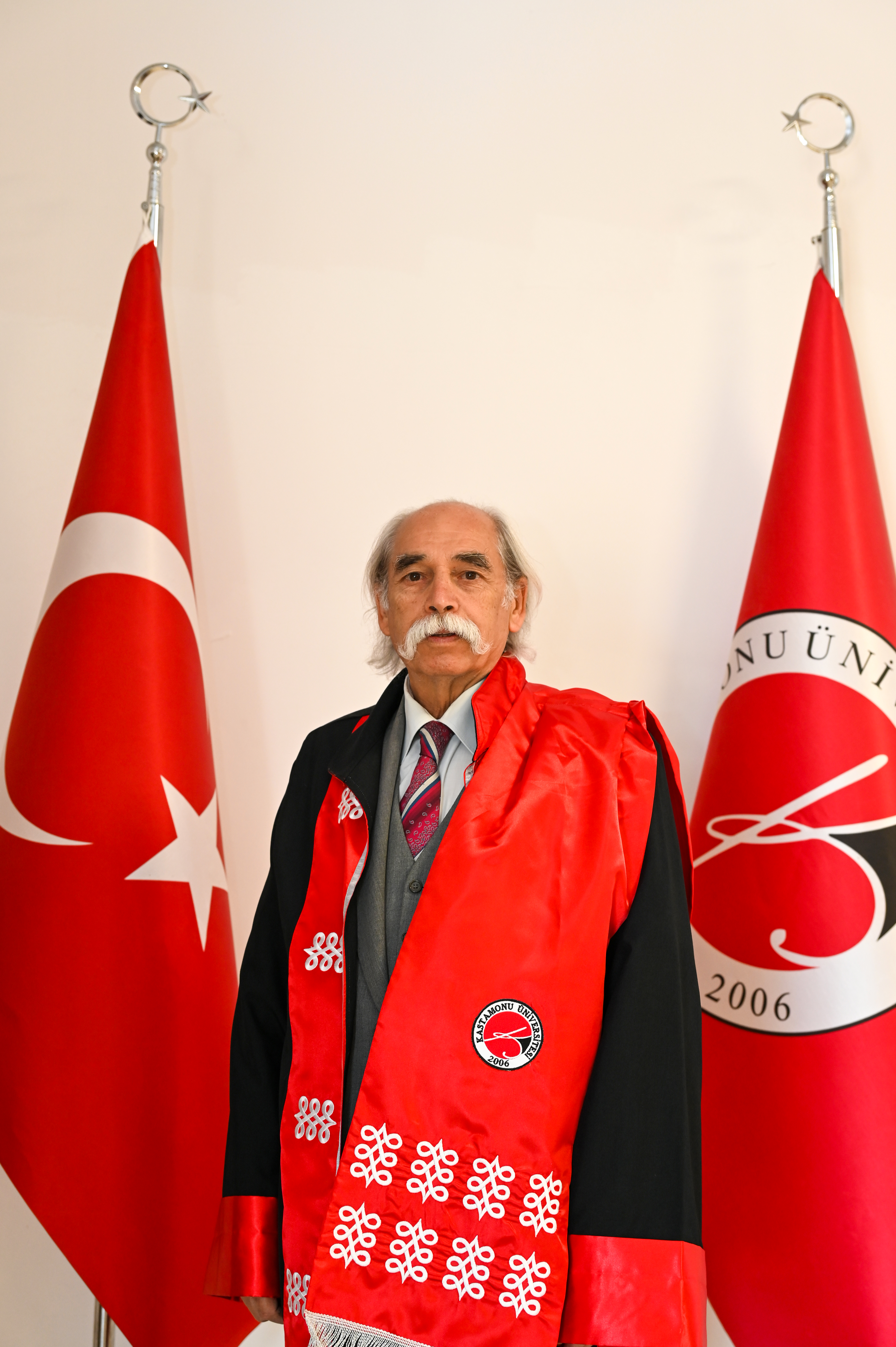 Doç. Dr. Zeki GÜREL